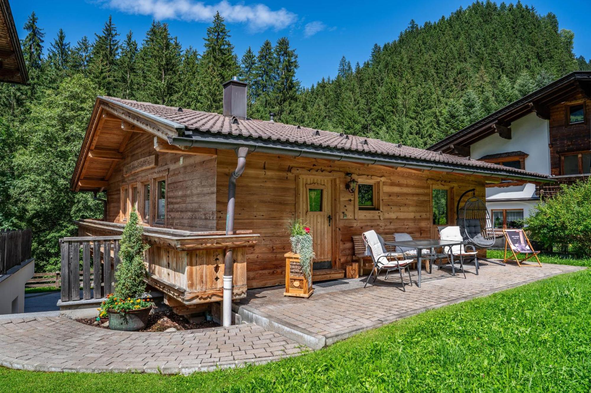 Holzknechthuette Villa Mayrhofen Luaran gambar