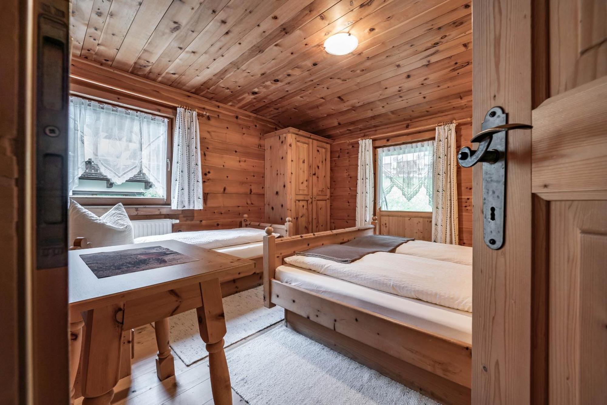Holzknechthuette Villa Mayrhofen Luaran gambar